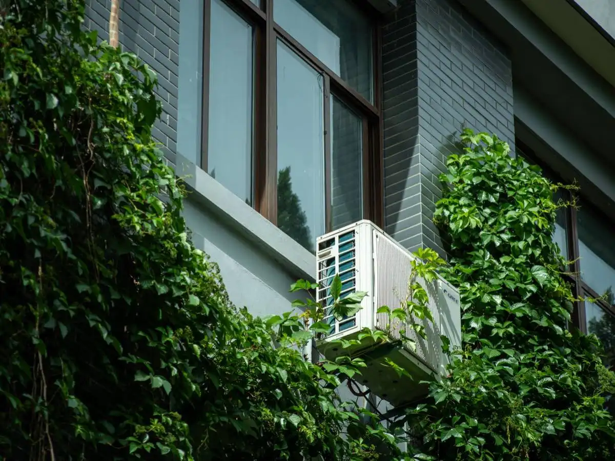 Energy-Efficient Glass and Low-E Coatings in Wichita, KS